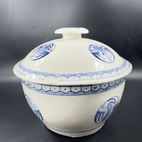 Vintage Japanese Pottery Serving Dish Bowl with Lid Crane Phoenix White Blue VTG - Picture 15 of 15